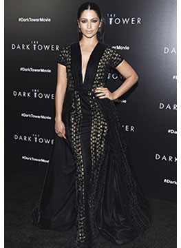 Camilla Alvez thumb august 2017